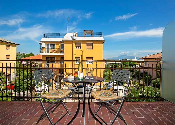 Villa Mimosa - Appartamento 2 - Happy Rentals